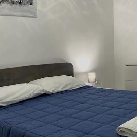 F1 2 St Julians, Private Room, Bathroom & Living Shared Saint Julian's Екстериор снимка