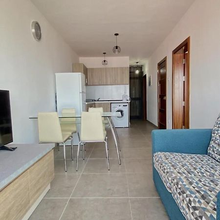 F1 2 St Julians, Private Room, Bathroom & Living Shared Saint Julian's Екстериор снимка